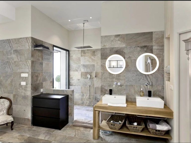 Villa for Sale in Cannes, Cannes Area 6