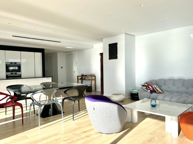 Apartment for Sale in Cannes, Cannes Area 6