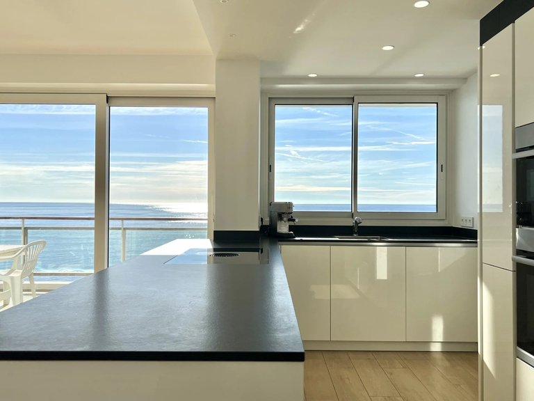Apartment for Sale in Cannes, Cannes Area 10