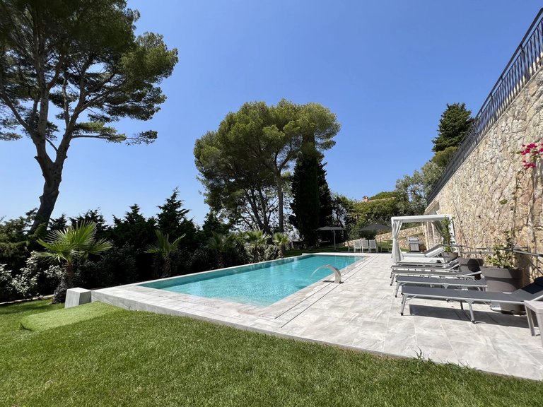 Villa for Sale in Mougins, Mougins, Valbonne, Grasse Area 16