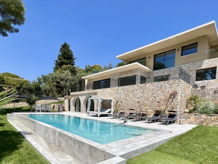Villa for Sale in Mougins, Mougins, Valbonne, Grasse Area 4
