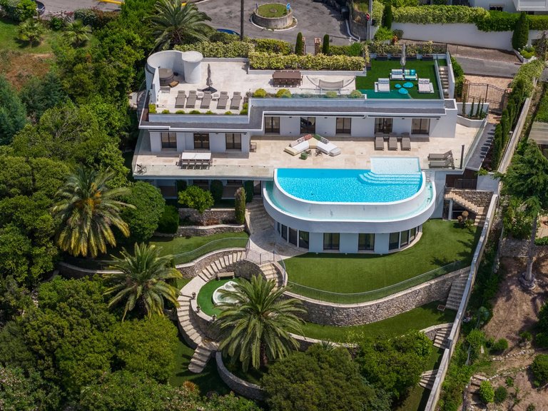 Villa for Sale in Cannes, Cannes Area 6