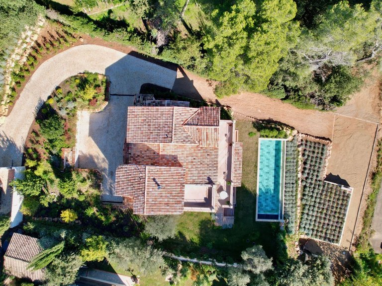 Villa for Sale in St Paul, Vence, St. Paul Area 13