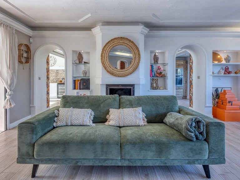 Villa for Sale in Valbonne, Mougins, Valbonne, Grasse Area 11