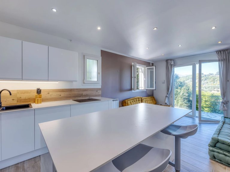 Villa for Sale in Valbonne, Mougins, Valbonne, Grasse Area 16