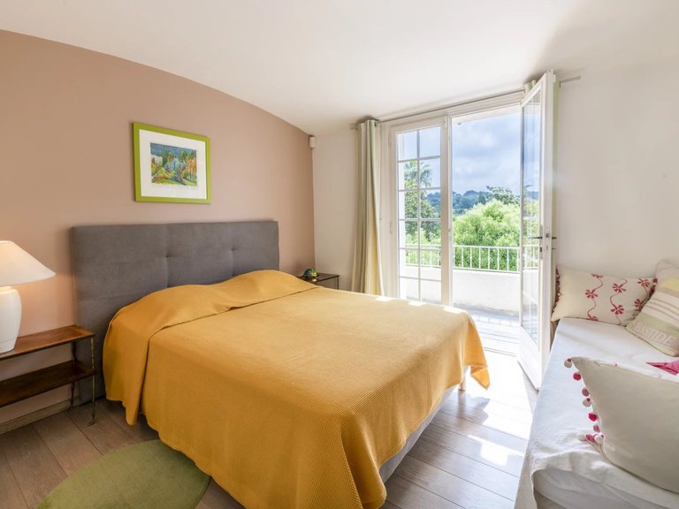 Villa for Sale in Vence, Vence, St. Paul Area 6