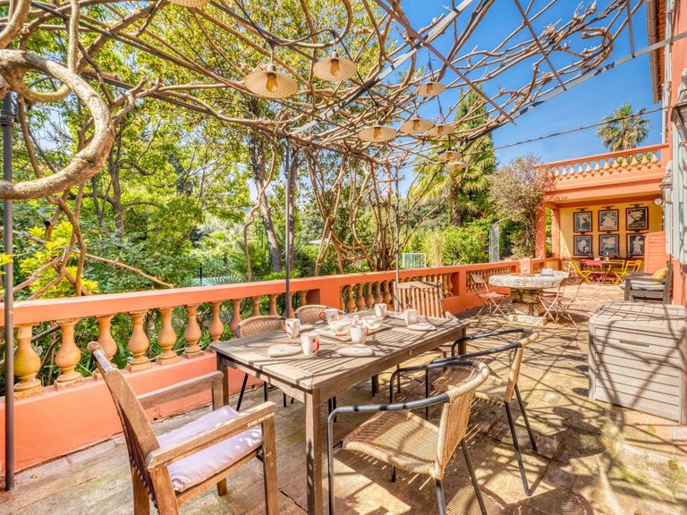 Villa for Sale in Antibes, Antibes Area 5