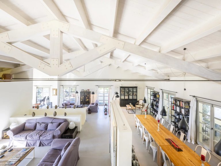 Villa for Sale in Grasse, Mougins, Valbonne, Grasse Area 12