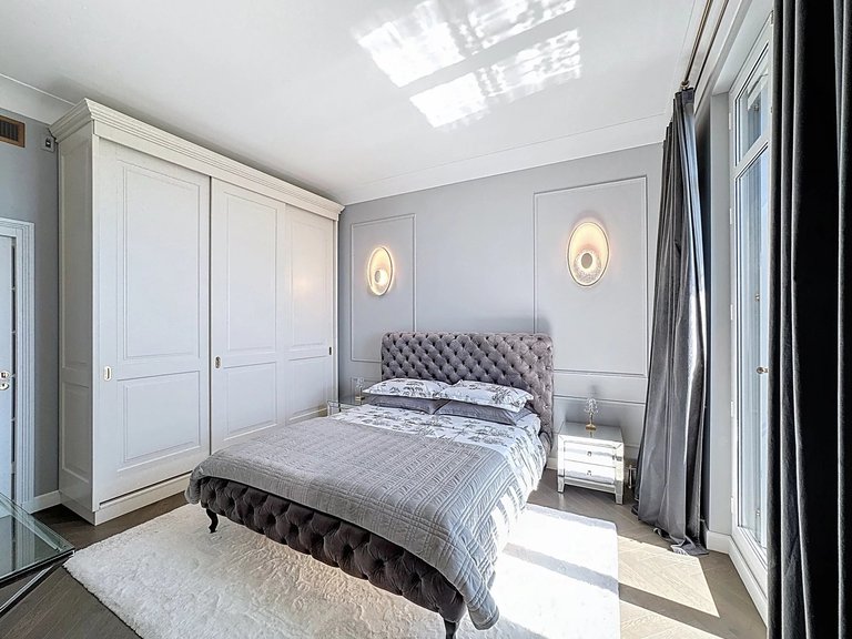 Apartment for Sale in Cannes, Cannes Area 11