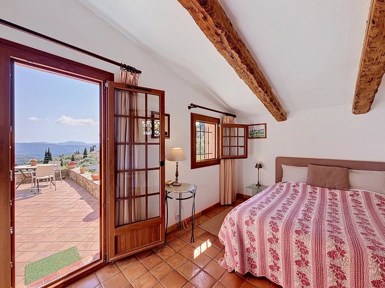 Villa for Sale in Speracedes, Mougins, Valbonne, Grasse Area 5