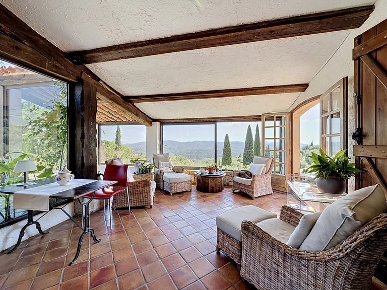 Villa for Sale in Speracedes, Mougins, Valbonne, Grasse Area 11