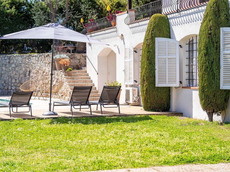 Villa for Sale in Cannes, Cannes Area 4
