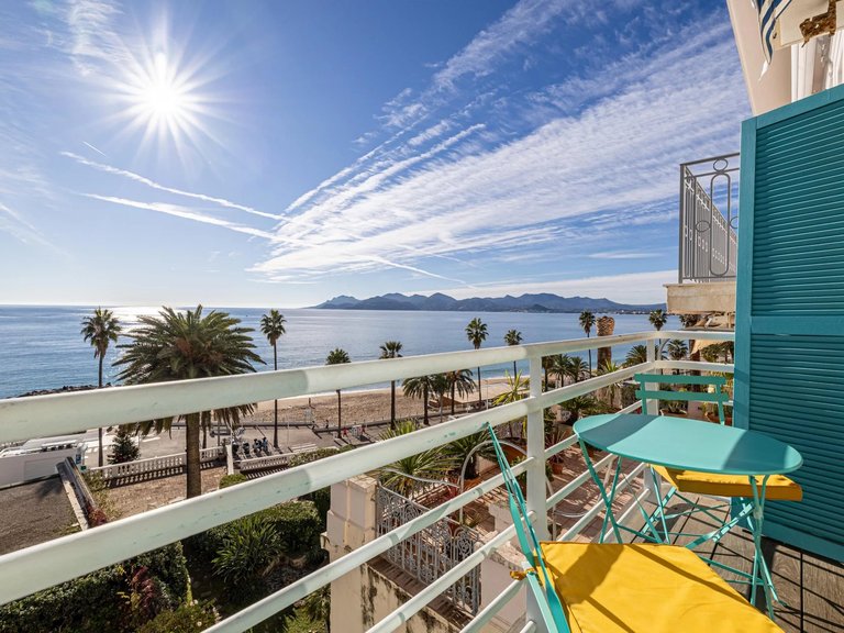 Apartment for Sale in Cannes, Cannes Area 7