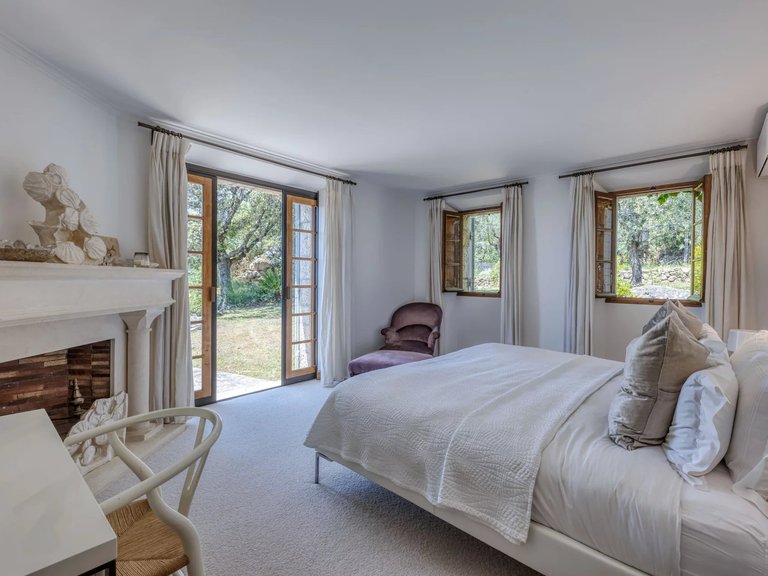Villa for Sale in St Cezaire Sur Siagne, Mougins, Valbonne, Grasse Area 16