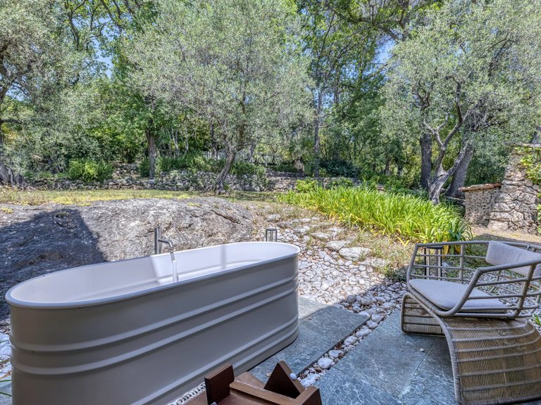 Villa for Sale in St Cezaire Sur Siagne, Mougins, Valbonne, Grasse Area 18