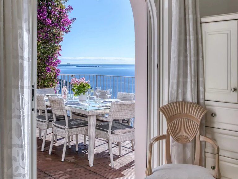 Villa for Sale in Theoule Sur Mer, Cannes Area 13