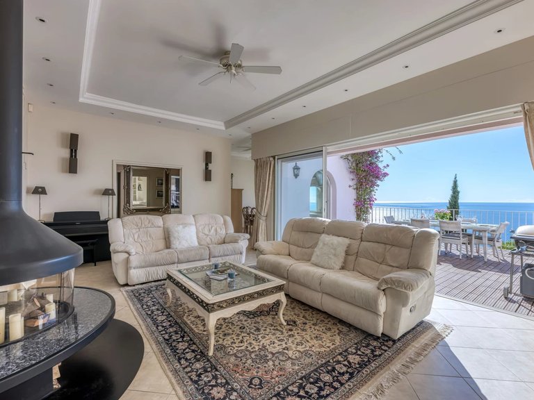 Villa for Sale in Theoule Sur Mer, Cannes Area 8