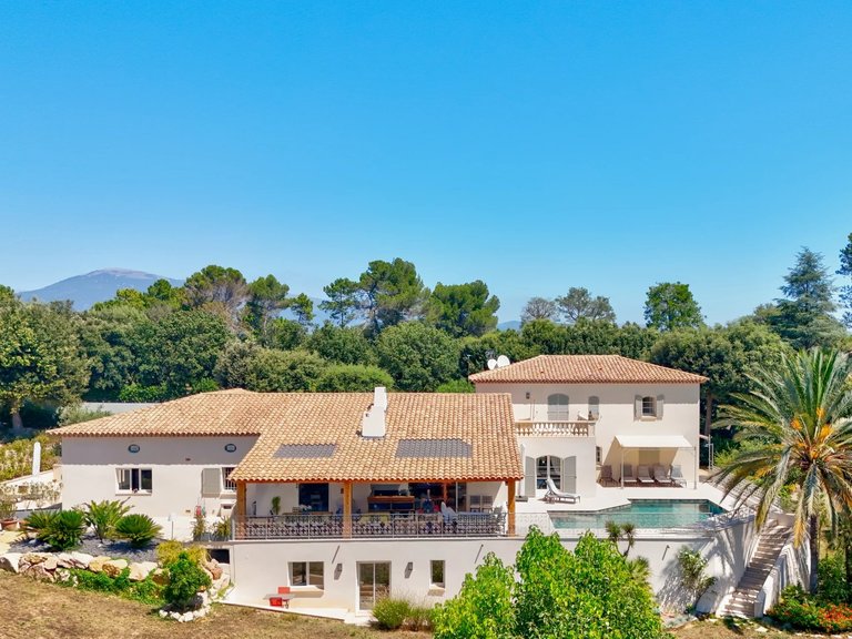 Villa for Sale in Valbonne, Mougins, Valbonne, Grasse Area 6