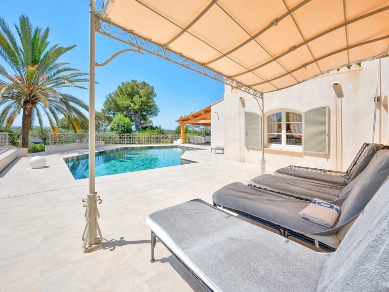 Villa for Sale in Valbonne, Mougins, Valbonne, Grasse Area 7