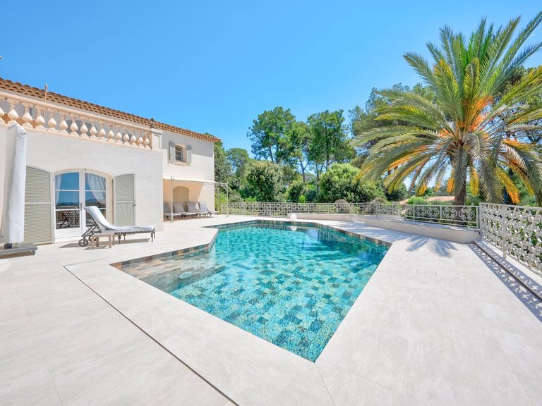 Villa for Sale in Valbonne, Mougins, Valbonne, Grasse Area 8