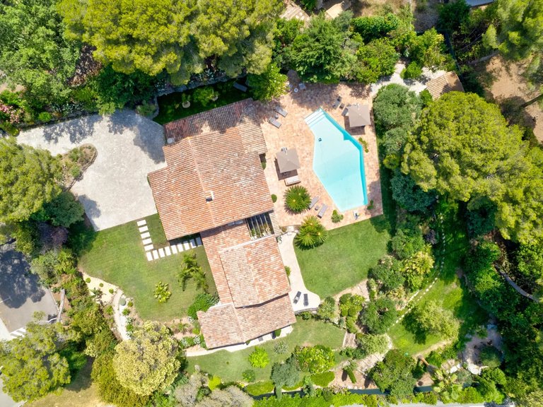 Villa for Sale in Mougins, Mougins, Valbonne, Grasse Area 2