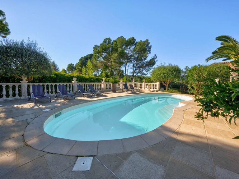 Villa for Sale in Peymeinade, Mougins, Valbonne, Grasse Area 2