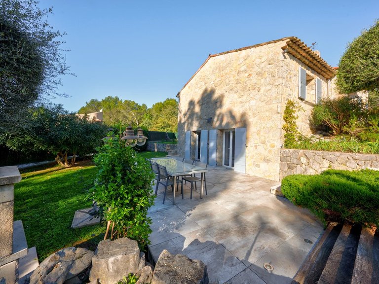 Villa for Sale in Peymeinade, Mougins, Valbonne, Grasse Area 14