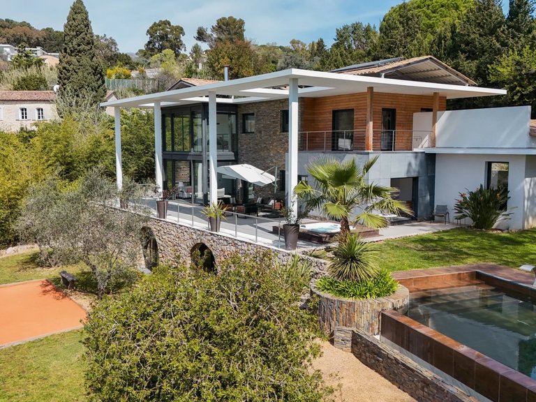 Villa for Sale in Mougins, Mougins, Valbonne, Grasse Area 2