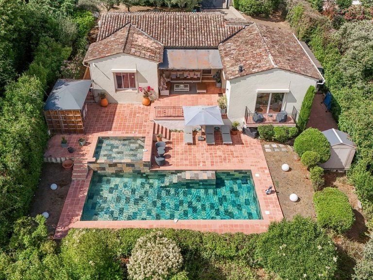 Villa for Sale in Mougins, Mougins, Valbonne, Grasse Area 5
