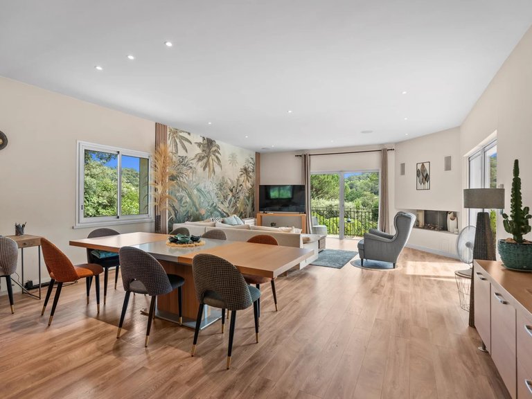 Villa for Sale in Mougins, Mougins, Valbonne, Grasse Area 6