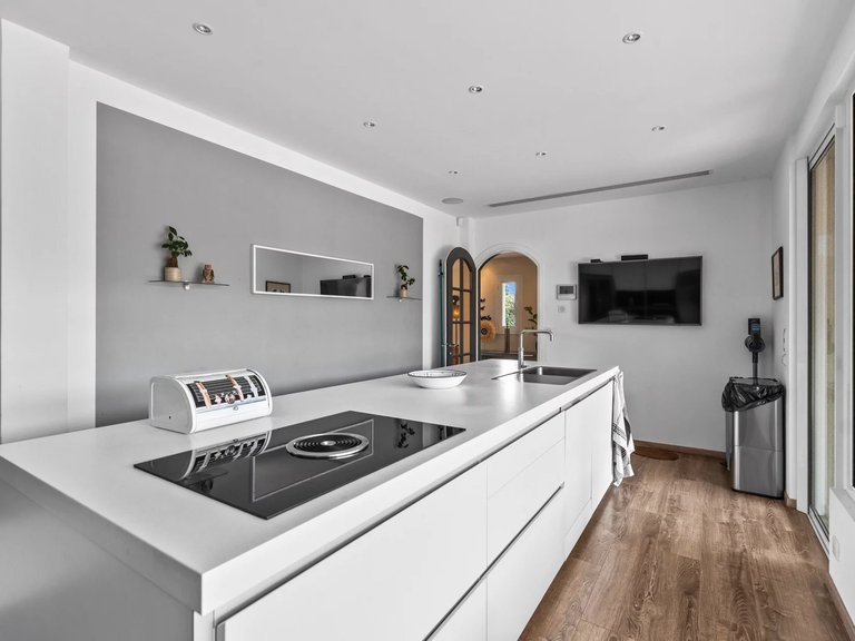 Villa for Sale in Mougins, Mougins, Valbonne, Grasse Area 7