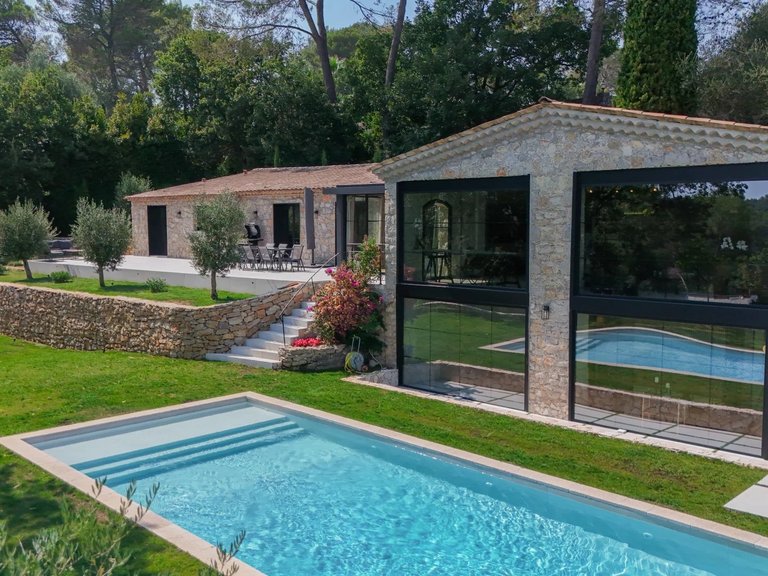 Villa for Sale in Valbonne, Mougins, Valbonne, Grasse Area 2