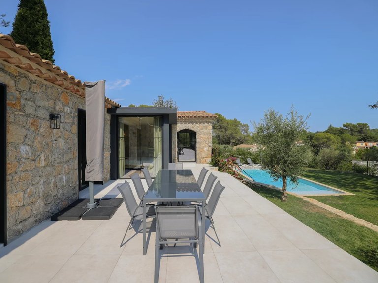 Villa for Sale in Valbonne, Mougins, Valbonne, Grasse Area 3
