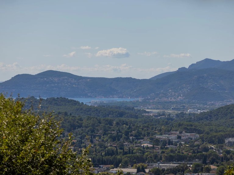 Villa for Sale in Mouans Sartoux, Mougins, Valbonne, Grasse Area 4