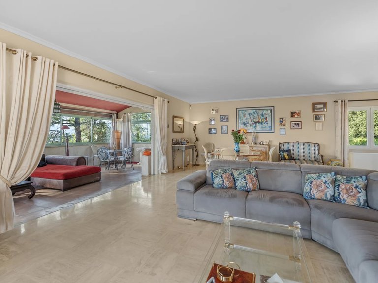 Villa for Sale in Mouans Sartoux, Mougins, Valbonne, Grasse Area 6