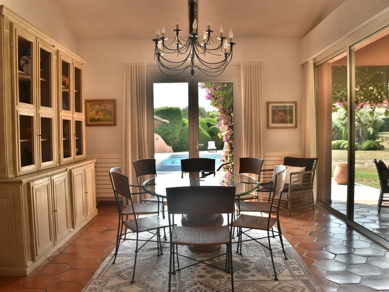 Villa for Sale in Valbonne, Mougins, Valbonne, Grasse Area 4