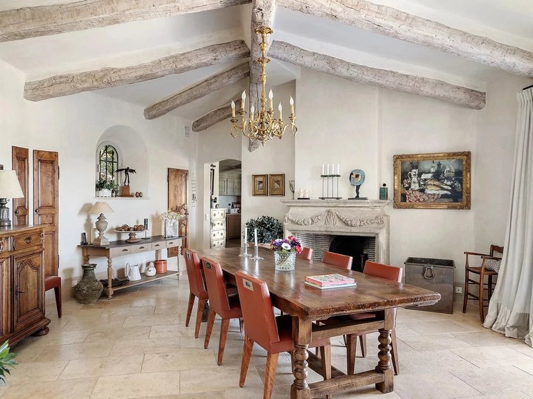 Villa for Sale in Biot, Mougins, Valbonne, Grasse Area 7