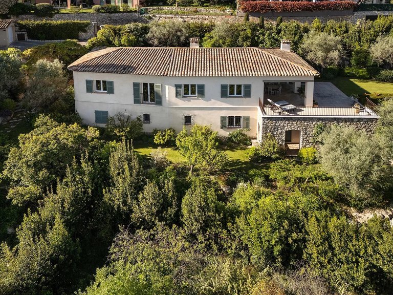 Villa for Sale in Biot, Mougins, Valbonne, Grasse Area 7