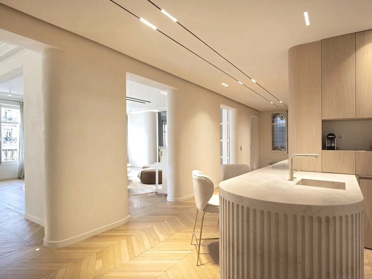 Apartment for Sale in 7th (invalides, Eiffel Tower, Orsay), Paris Left Bank (5th,6th & 7th ) 11