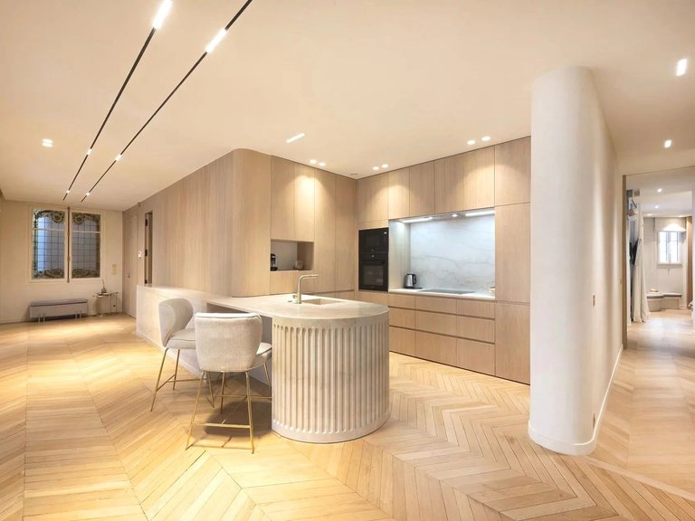 Apartment for Sale in 7th (invalides, Eiffel Tower, Orsay), Paris Left Bank (5th,6th & 7th ) 12