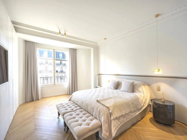 Apartment for Sale in 7th (invalides, Eiffel Tower, Orsay), Paris Left Bank (5th,6th & 7th ) 17