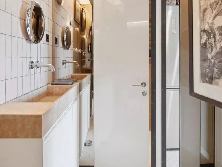 Apartment for Sale in 8th (golden Triangle - Parc Monceau), Golden Triangle - Trocadéro (8th - 16th) 17