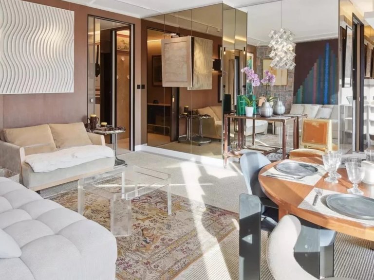 Apartment for Sale in 8th (golden Triangle - Parc Monceau), Golden Triangle - Trocadéro (8th - 16th) 4