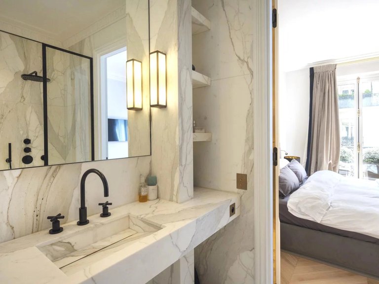 Apartment for Sale in 8th (golden Triangle - Parc Monceau), Golden Triangle - Trocadéro (8th - 16th) 13