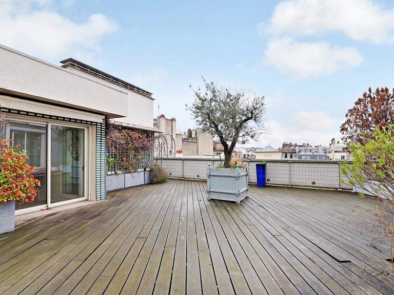 Apartment for Sale in 6th (saint Germain Des Prés - Luxembourg), Paris Left Bank (5th,6th & 7th ) 1