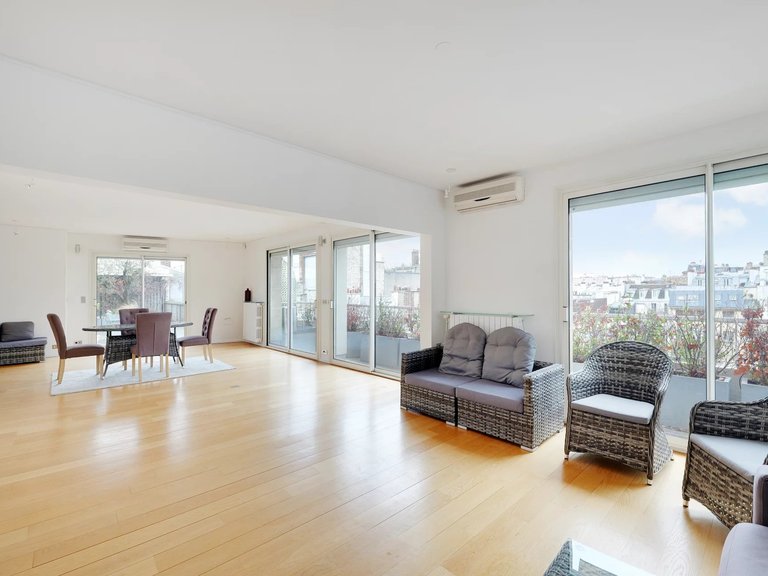 Apartment for Sale in 6th (saint Germain Des Prés - Luxembourg), Paris Left Bank (5th,6th & 7th ) 3