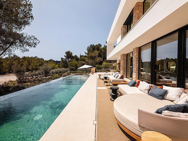 Villa for Sale in Roca Llisa, Ibiza 6
