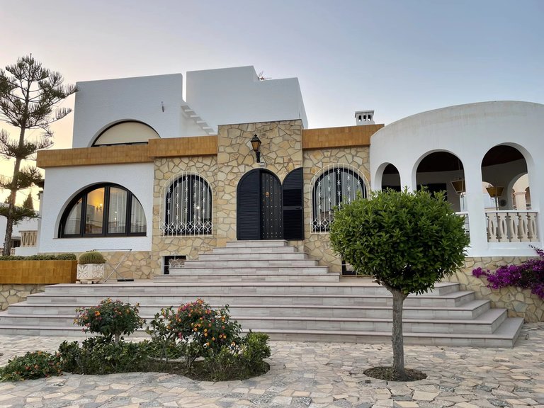 Villa for Sale in Playa Den Bossa, Ibiza 1
