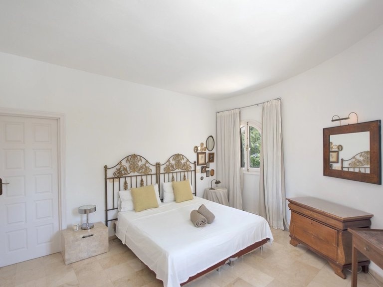 Villa for Sale in Can Furnet, Ibiza 17