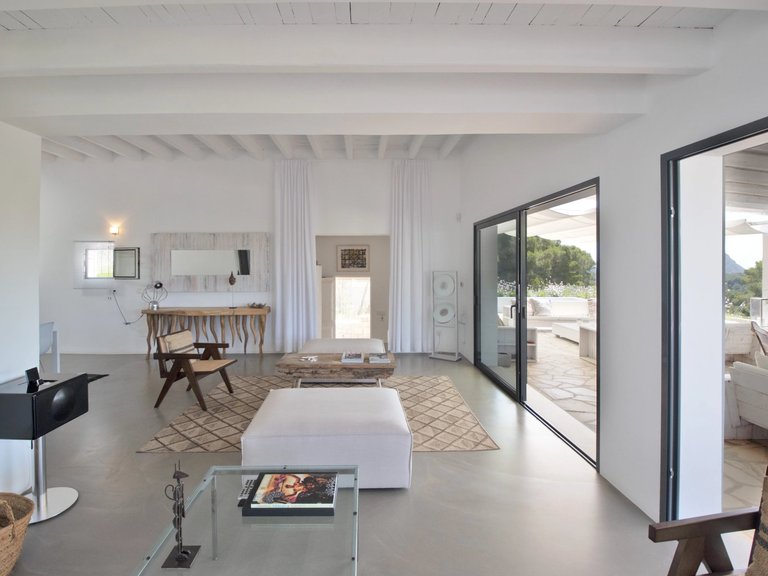 Villa for Sale in Jesus, Ibiza 4
